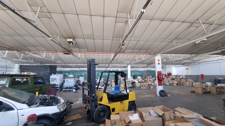 To Let commercial Property for Rent in Parow Industrial Western Cape